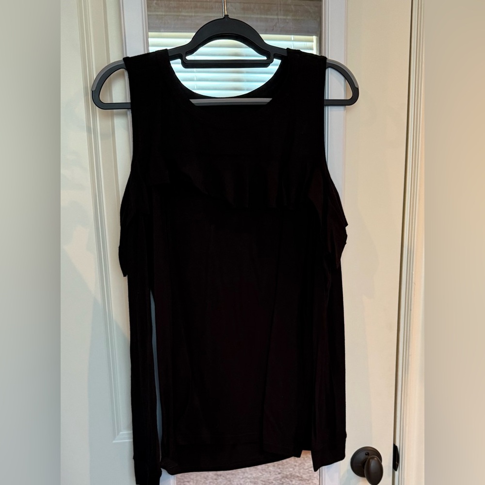 🖤 Eye Candy “Super Soft” Cold-Shoulder Ruffle Top – Size 1X 🖤